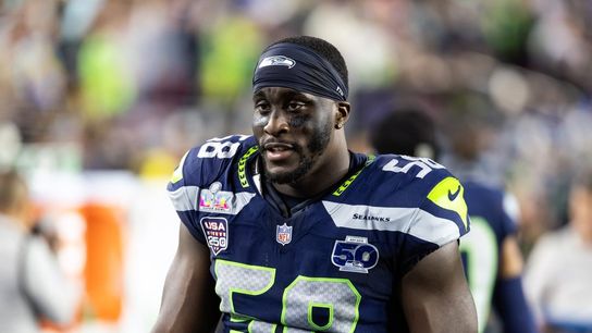 Report: Derick Hall, Seahawks agree to 3-year, $42M extension (NFL)