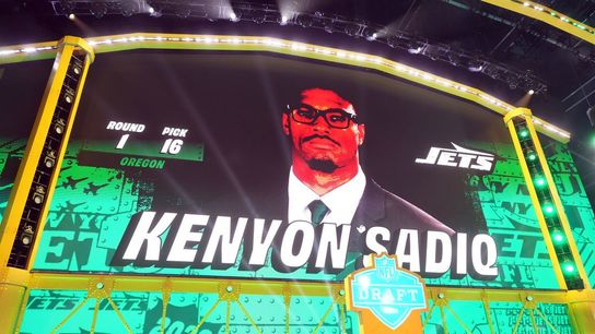 Jets first-round TE Kenyon Sadiq out weeks after hernia surgery (NFL)