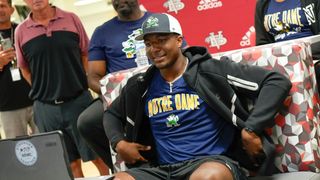 Four-star 2027 QB prospect Wonderful Monds IV commits to Notre Dame (College Football)