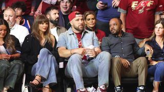 Reports: Taylor Swift, Travis Kelce to wed at MSG (NFL)