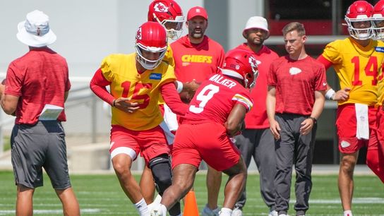Chiefs QB Patrick Mahomes' extension pushes deal's worth over $500M (NFL)