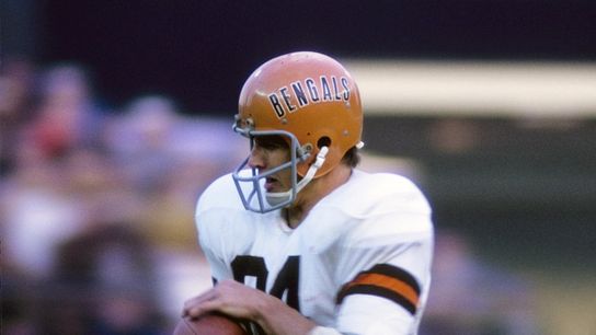 Bob Trumpy, former Bengals TE and network broadcaster, dies at 80 (NFL)