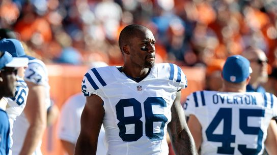 49ers sign TE Swoope, release RB Ahmed (NFL)