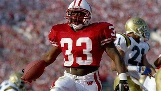 Former Wisconsin star RB Brent Moss dies to 50 (College Football)