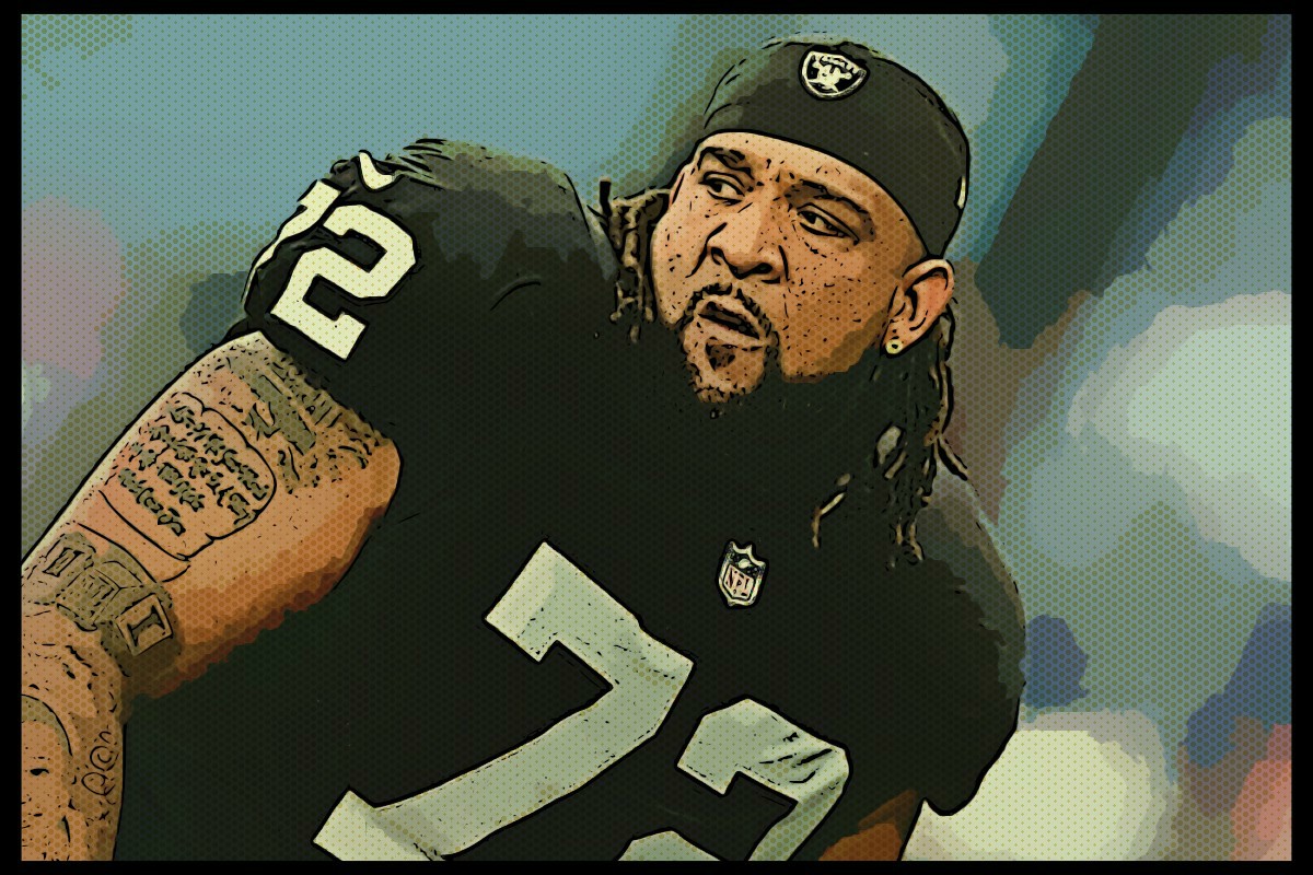 Raiders place right tackle Donald Penn on IR
