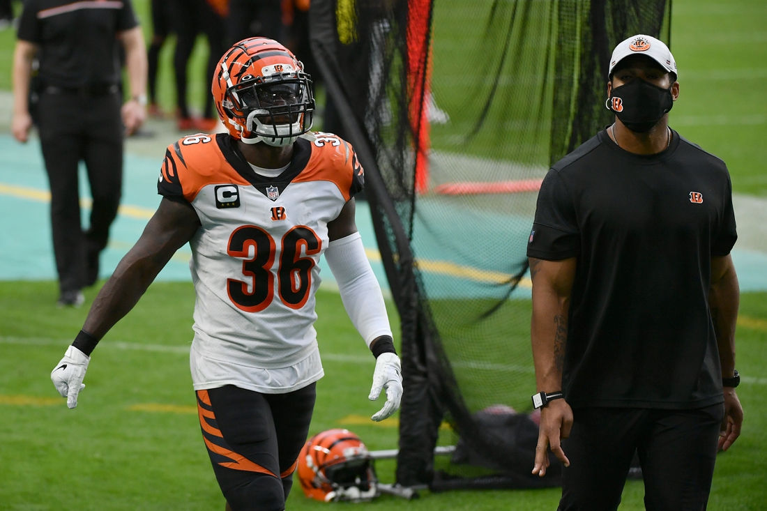Dec 6, 2020; Miami Gardens, Florida, USA; Cincinnati Bengals strong safety Shawn Williams (36) leaves the field after being ejected from the game against the Miami Dolphins during the second half at Hard Rock Stadium. Mandatory Credit: Jasen Vinlove-USA TODAY Sports