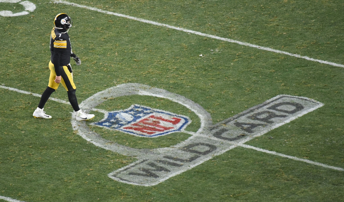 Jan 10, 2021; Pittsburgh, PA, USA; Pittsburgh Steelers quarterback Ben Roethlisberger (7) walks off the field after throwing an interception to Cleveland Browns outside linebacker Sione Takitaki (not pictured) in the fourth quarter of an AFC Wild Card playoff game at Heinz Field. Mandatory Credit: Philip G. Pavely-USA TODAY Sports