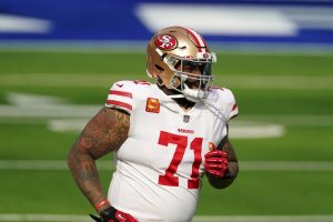 Nov 29, 2020; Inglewood, California, USA; San Francisco 49ers offensive tackle Trent Williams (71) before the game against the Los Angeles Rams  at SoFi Stadium. Mandatory Credit: Kirby Lee-USA TODAY Sports