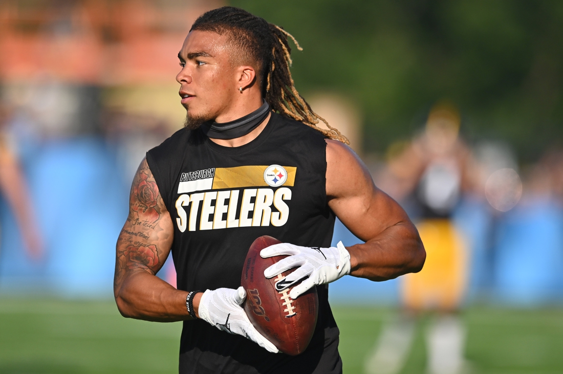 Aug 5, 2021; Canton, Ohio, USA; Pittsburgh Steelers wide receiver Chase Claypool (11) warms up before a game between the Dallas Cowboys and the Pittsburgh Steelers at Tom Benson Hall of Fame Stadium. Mandatory Credit: Ken Blaze-USA TODAY Sports