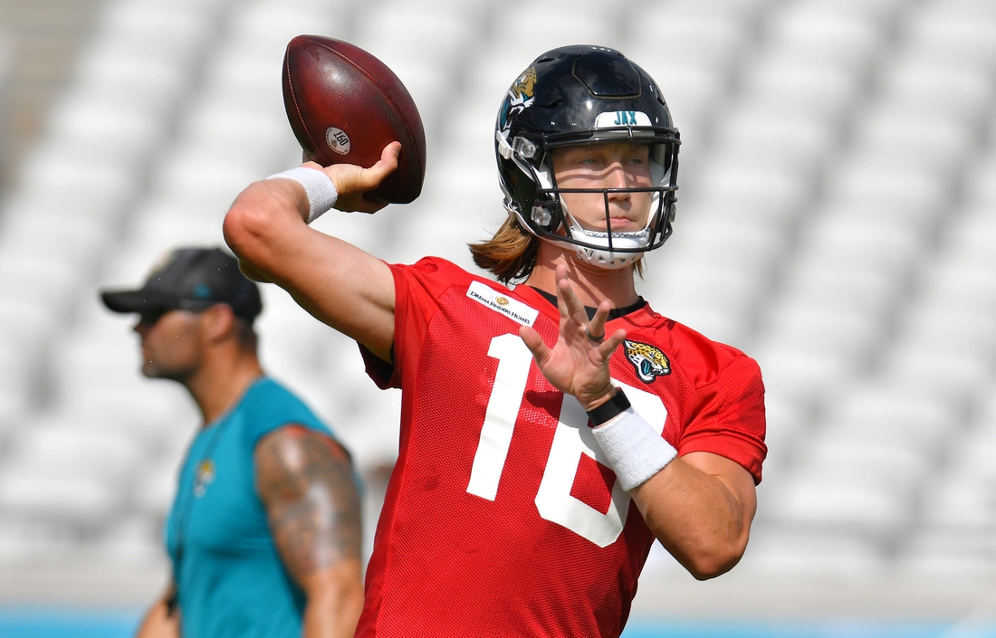 Jaguars quarterback (16) Trevor Lawrence during drills Sunday. The Jacksonville Jaguars held their practice session Sunday, August 8, 2021 in front of a limited number of fans on the turf at TIAA Bank Field in Jacksonville, FL. [Bob Self/Florida Times-Union]

Jki 080821 Jaguarsscrimmag 4