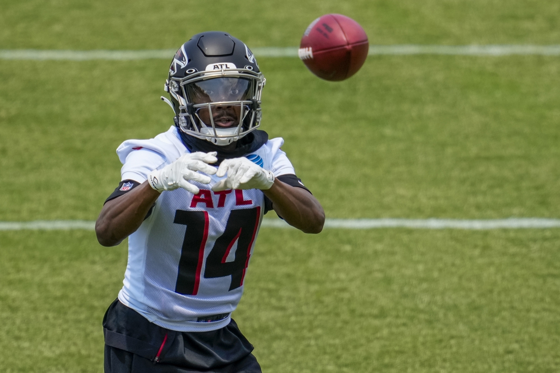 May 25, 2021; Flowery Branch, GA, USA;  Atlanta Falcons wide receiver Russell Gage  (14) catches a pass during Falcons OTA at the Falcons Training Complex. Mandatory Credit: Dale Zanine-USA TODAY Sports