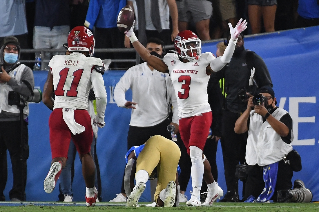 Sep 18, 2021; Pasadena, California, USA; Fresno State Bulldogs wide receiver Erik Brooks (3) celebrate after making a catch for a touchdown against the UCLA Bruins in the fourth quarter Rose Bowl. Mandatory Credit: Richard Mackson-USA TODAY Sports