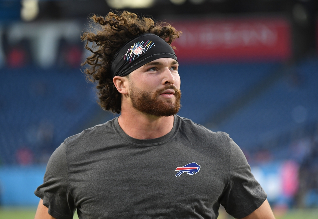 Oct 18, 2021; Nashville, Tennessee, USA; Buffalo Bills tight end Dawson Knox (88) leaves the field after warmups before the game against the Tennessee Titans at Nissan Stadium. Mandatory Credit: Christopher Hanewinckel-USA TODAY Sports