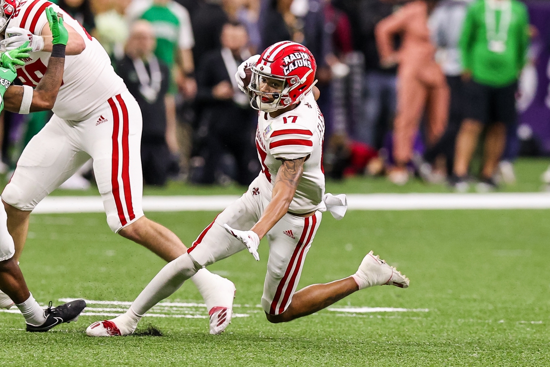 Dec 18, 2021; New Orleans, LA, USA;  Louisiana-Lafayette Ragin Cajuns wide receiver Dontae Fleming (17) slips on a pass against Marshall Thundering Herd during the first half of the 2021 New Orleans Bowl at Caesars Superdome. Mandatory Credit: Stephen Lew-USA TODAY Sports