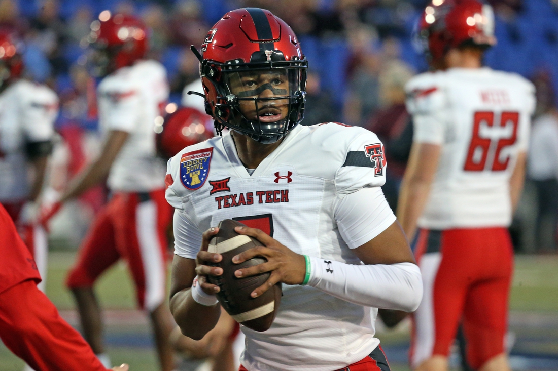 Dec 28, 2021; Memphis, TN, USA; Texas Tech Red Raiders quarterback Donovan Smith (7) warms up prior to the game against the Mississippi State Bulldogs at Liberty Bowl Stadium. Mandatory Credit: Petre Thomas-USA TODAY Sports