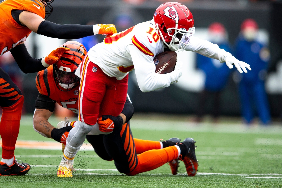 2. Chiefs (2): WR Tyreek Hill's 110 receptions are a single-season team record. His 11.2 yards per catch are his lowest -- by 3.5 yards -- since he became a starter in 2017. Despite Sunday's stumble in Cincinnati, no one is going to want to see Hill or Kansas City once the playoffs start.

Syndication The Enquirer