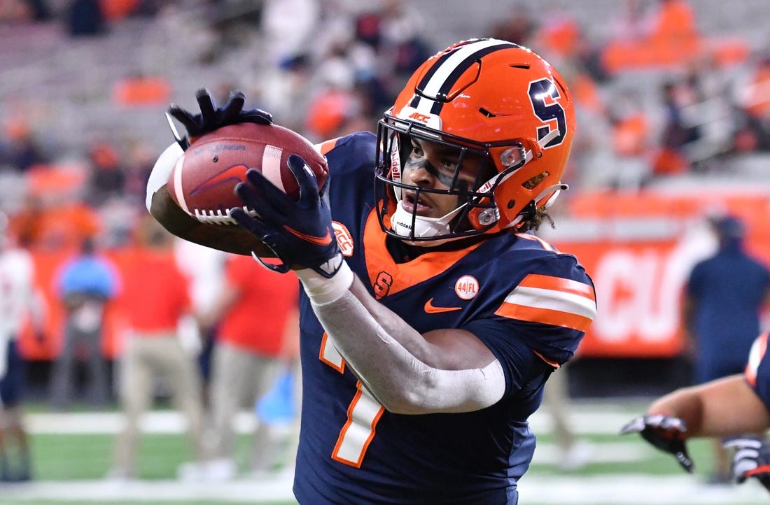 Sep 24, 2021; Syracuse, New York, USA; Syracuse Orange linebacker Stefon Thompson catches a pass  before a game against the Liberty Flames at the Carrier Dome. Mandatory Credit: Mark Konezny-USA TODAY Sports