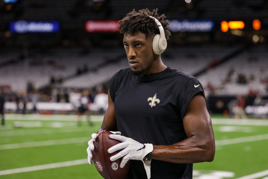 Sep 18, 2022; New Orleans, Louisiana, USA; New Orleans Saints wide receiver Michael Thomas (13) warms up before the game against the Tampa Bay Buccaneers at Caesars Superdome. Mandatory Credit: Stephen Lew-USA TODAY Sports
