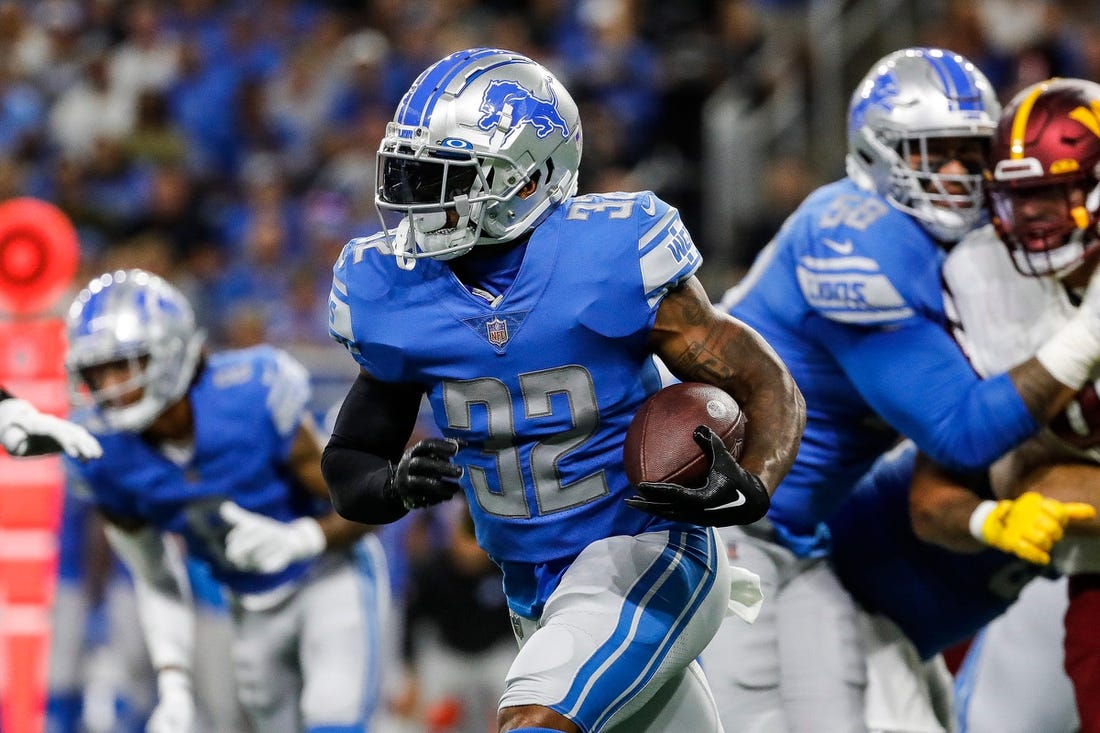 Detroit Lions running back D'Andre Swift runs the ball against the Washington Commanders during the first half at Ford Field, Sept. 18, 2022.

Nfl Washington Commanders At Detroit Lions