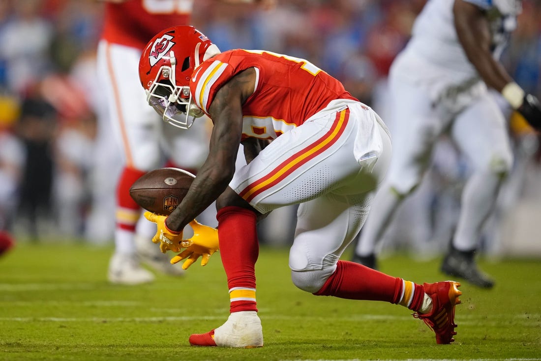 Sep 7, 2023; Kansas City, Missouri, USA; Kansas City Chiefs wide receiver Kadarius Toney (19) is unable to make the catch during the second half against the Detroit Lions at GEHA Field at Arrowhead Stadium. Mandatory Credit: Jay Biggerstaff-USA TODAY Sports
