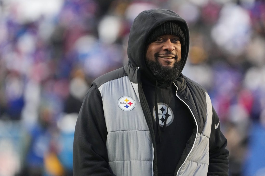 Jan 15, 2024; Orchard Park, New York, USA; Pittsburgh Steelers head coach Mike Tomlin walks the field before the game against the Buffalo Bills in a 2024 AFC wild card game at Highmark Stadium. Mandatory Credit: Kirby Lee-USA TODAY Sports